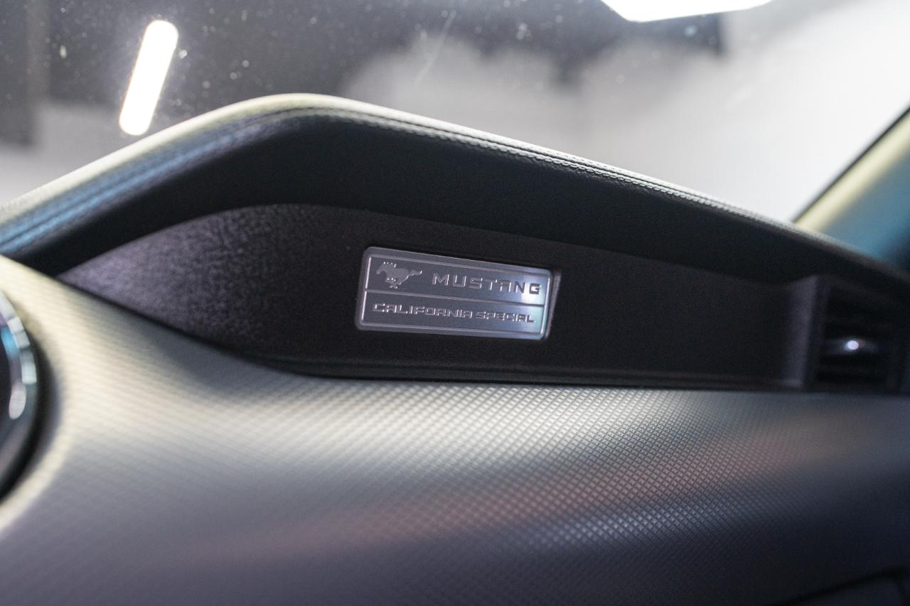 Ford Mustang GT Premium Coupe 2016