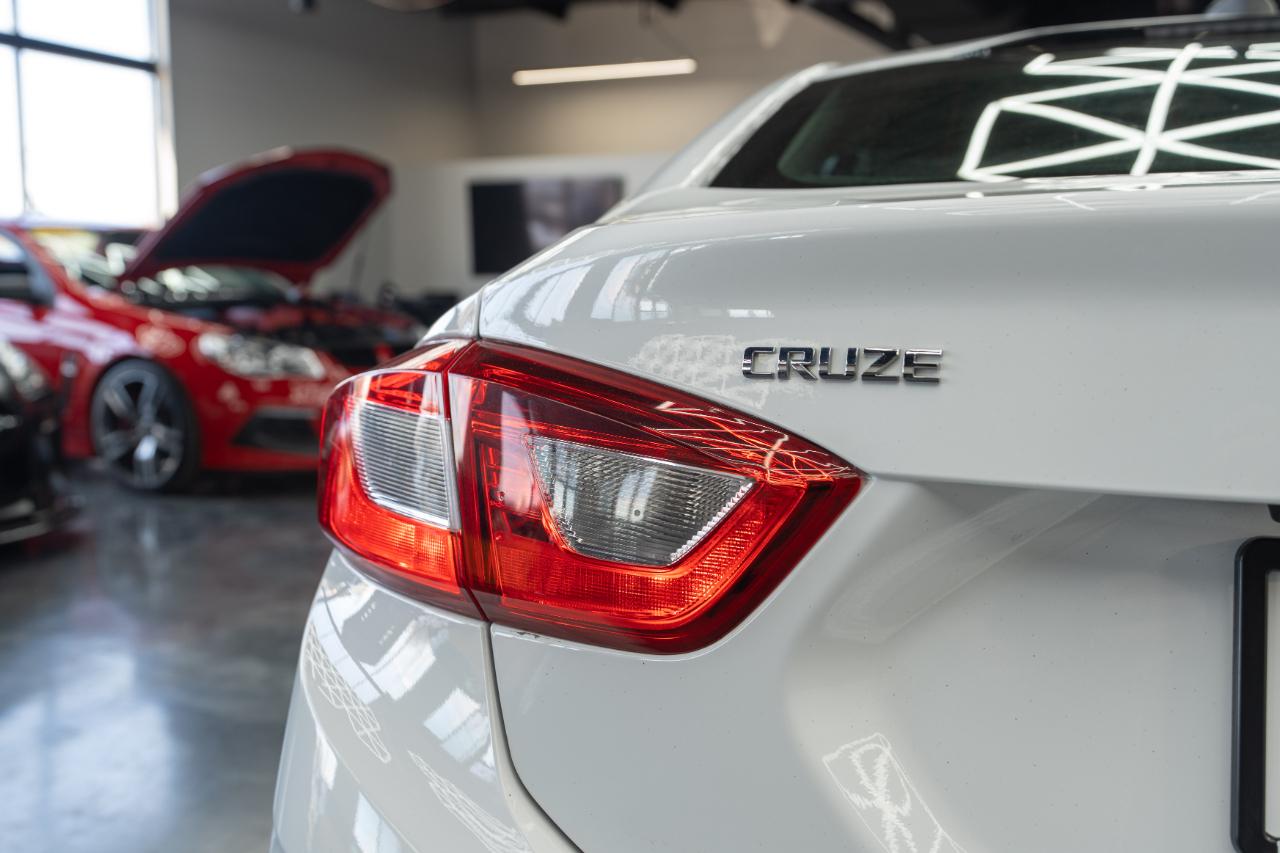 Chevrolet Cruze LS Auto 2016