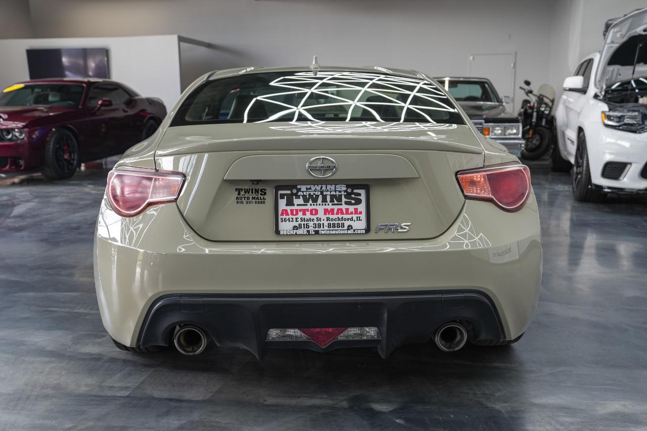 Scion FR-S 6MT 2016