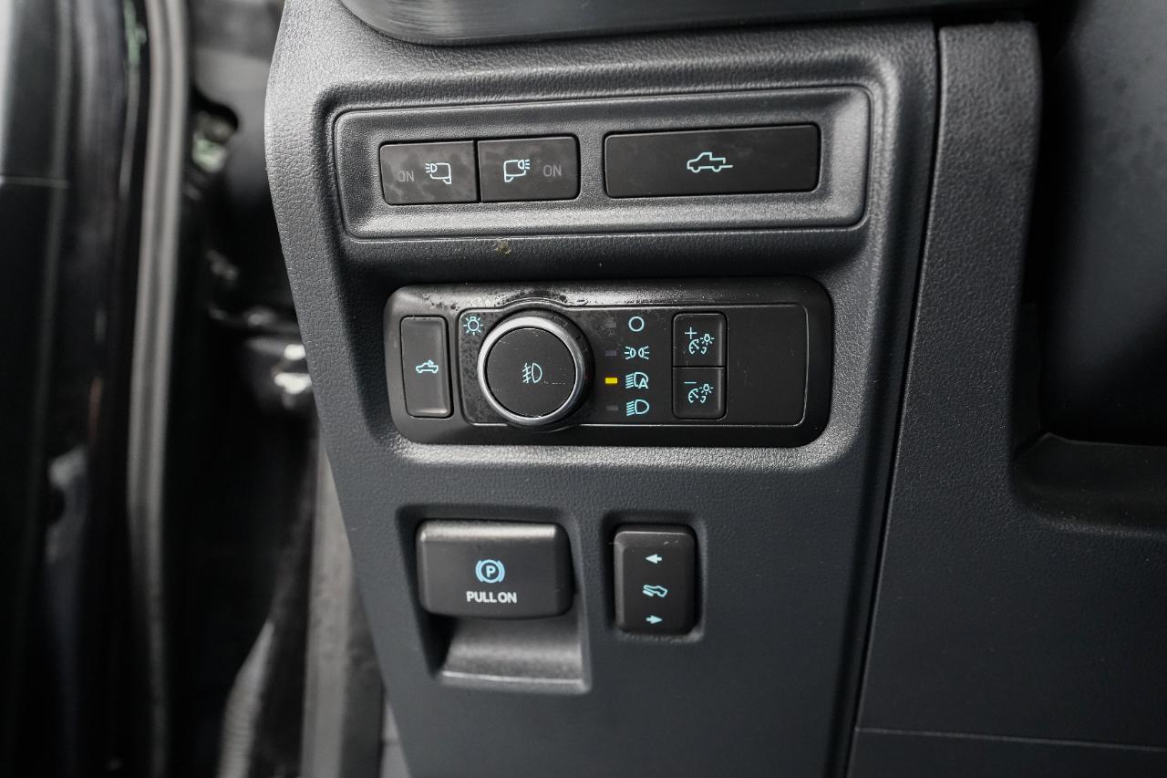Ford F-150 4WD SuperCab 145" Lariat 2022