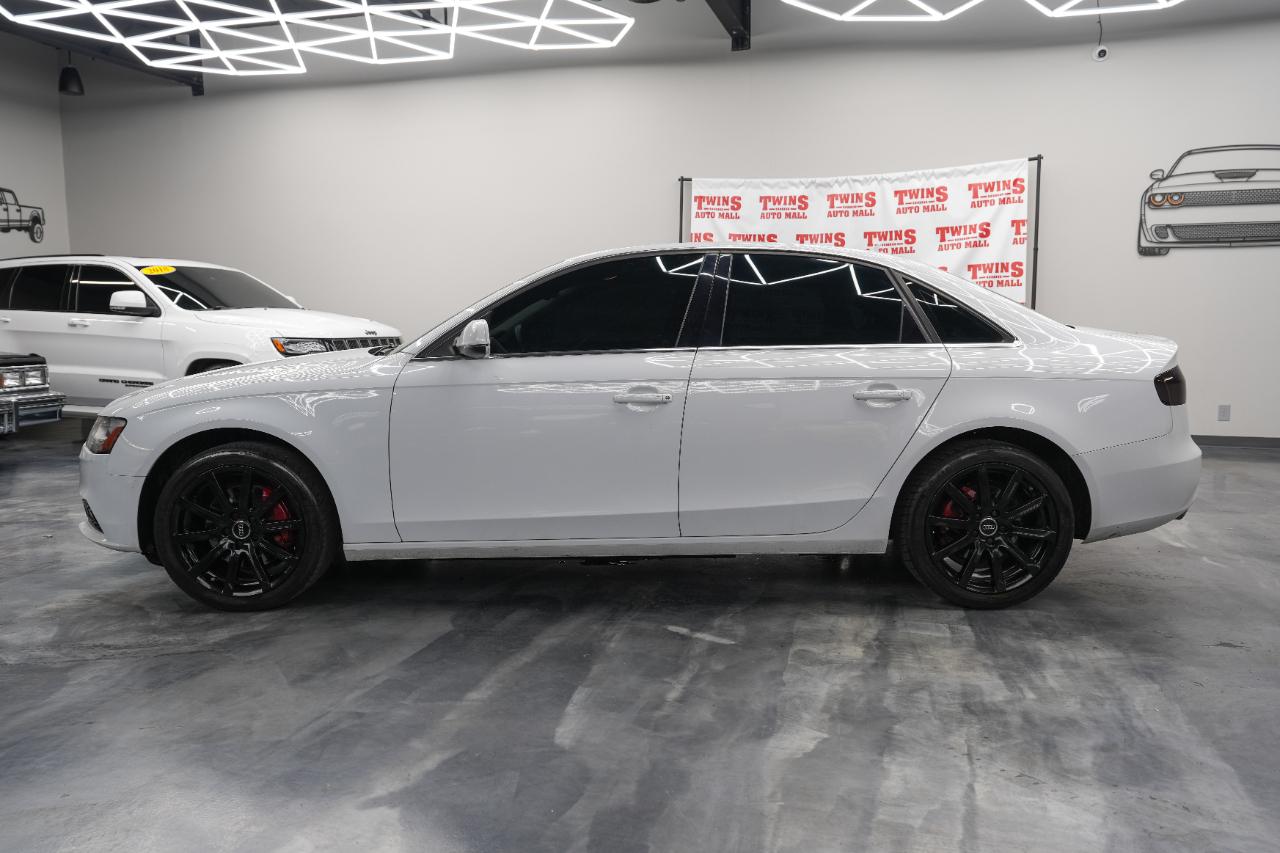 Audi A4 2.0T Premium Sedan quattro Manual 2013