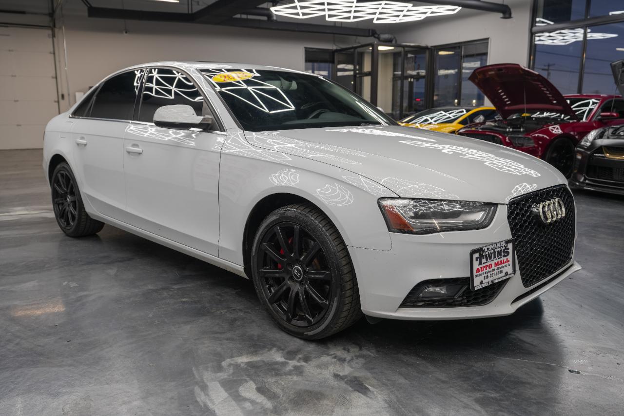 Audi A4 2.0T Premium Sedan quattro Manual 2013