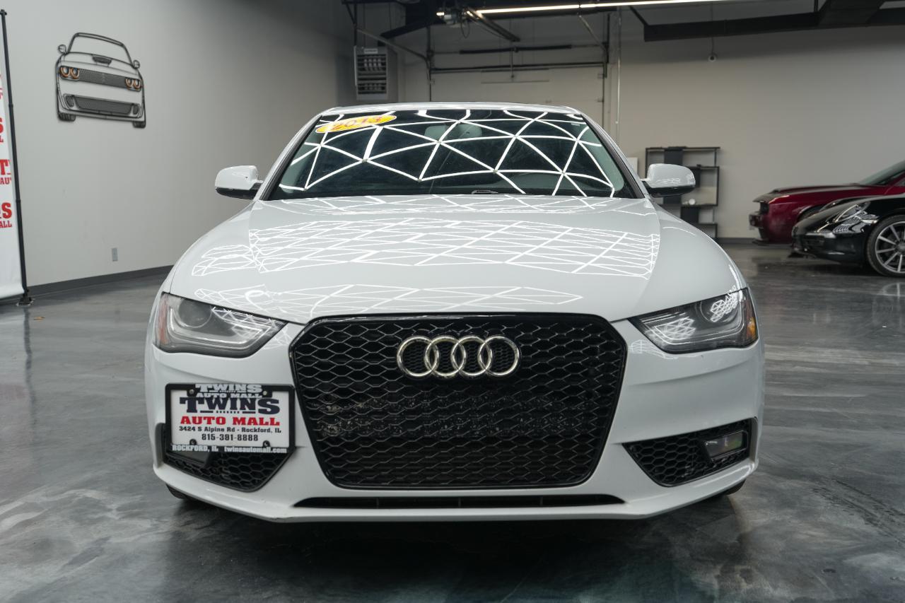 Audi A4 2.0T Premium Sedan quattro Manual 2013