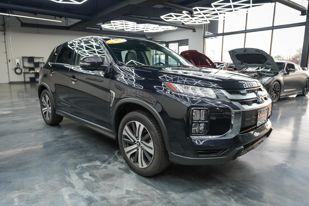 Mitsubishi Outlander Sport 2.0 ES 4WD 2024