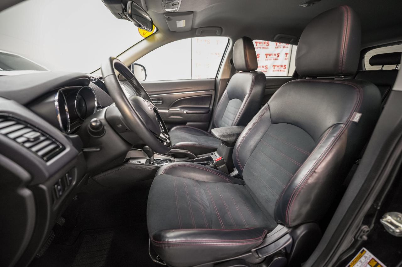 Mitsubishi Outlander Sport 2.0 ES 4WD 2024