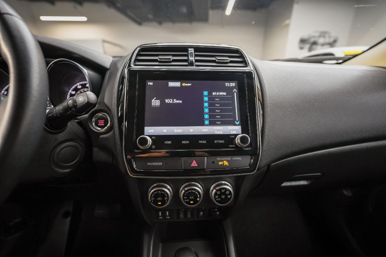 Mitsubishi Outlander Sport 2.0 ES 4WD 2024