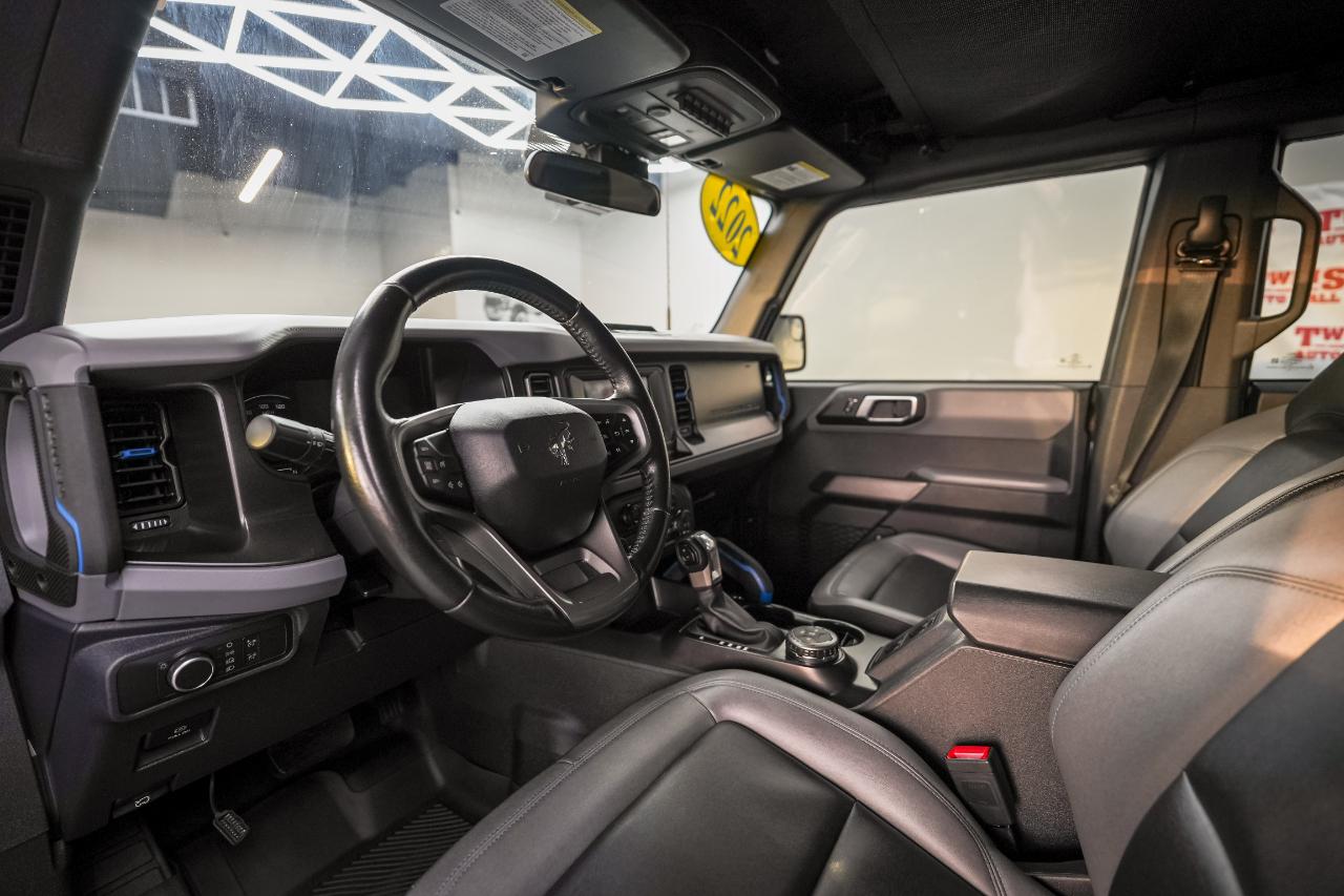 Ford Bronco Base 4-Door 2022