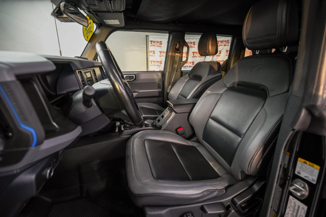 Ford Bronco Base 4-Door 2022