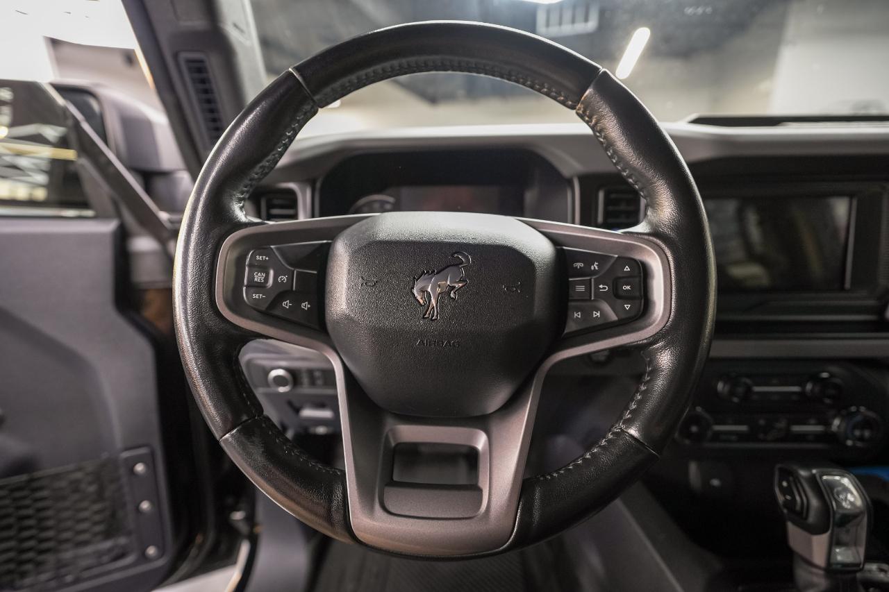 Ford Bronco Base 4-Door 2022