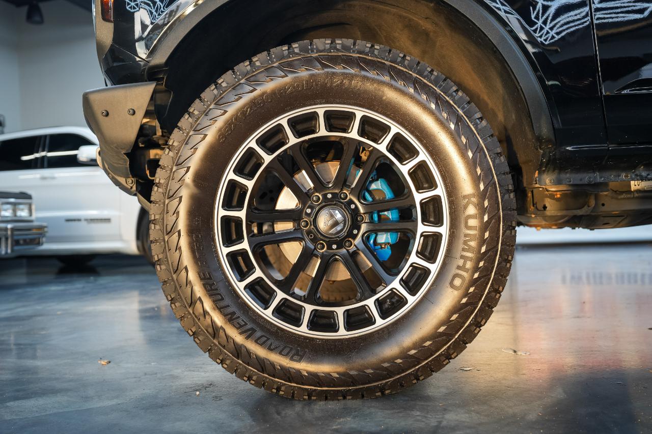 Ford Bronco Base 4-Door 2022