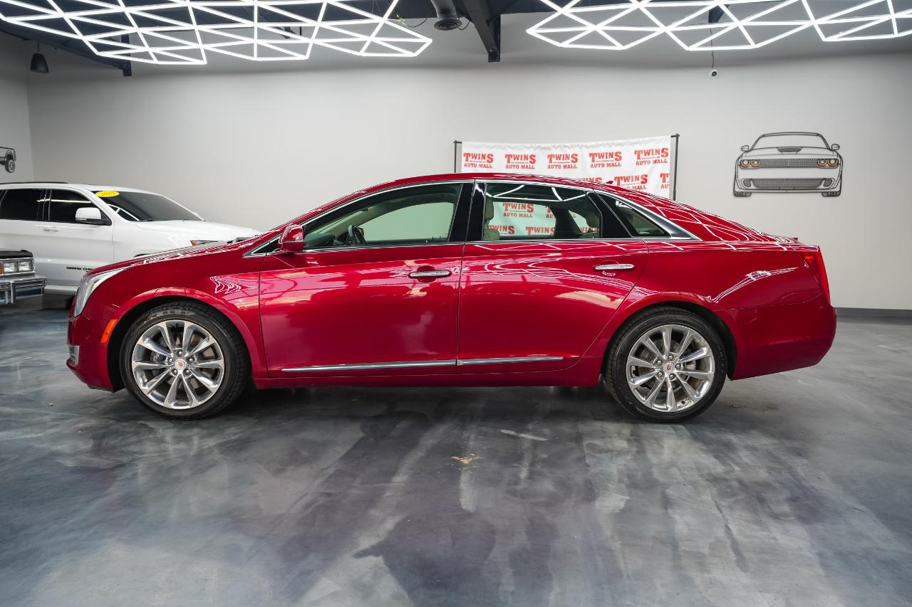 Cadillac XTS  2014