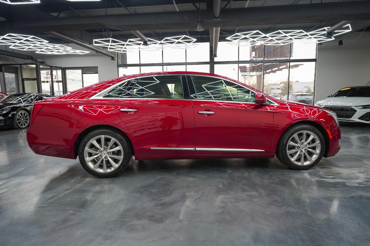 Cadillac XTS  2014