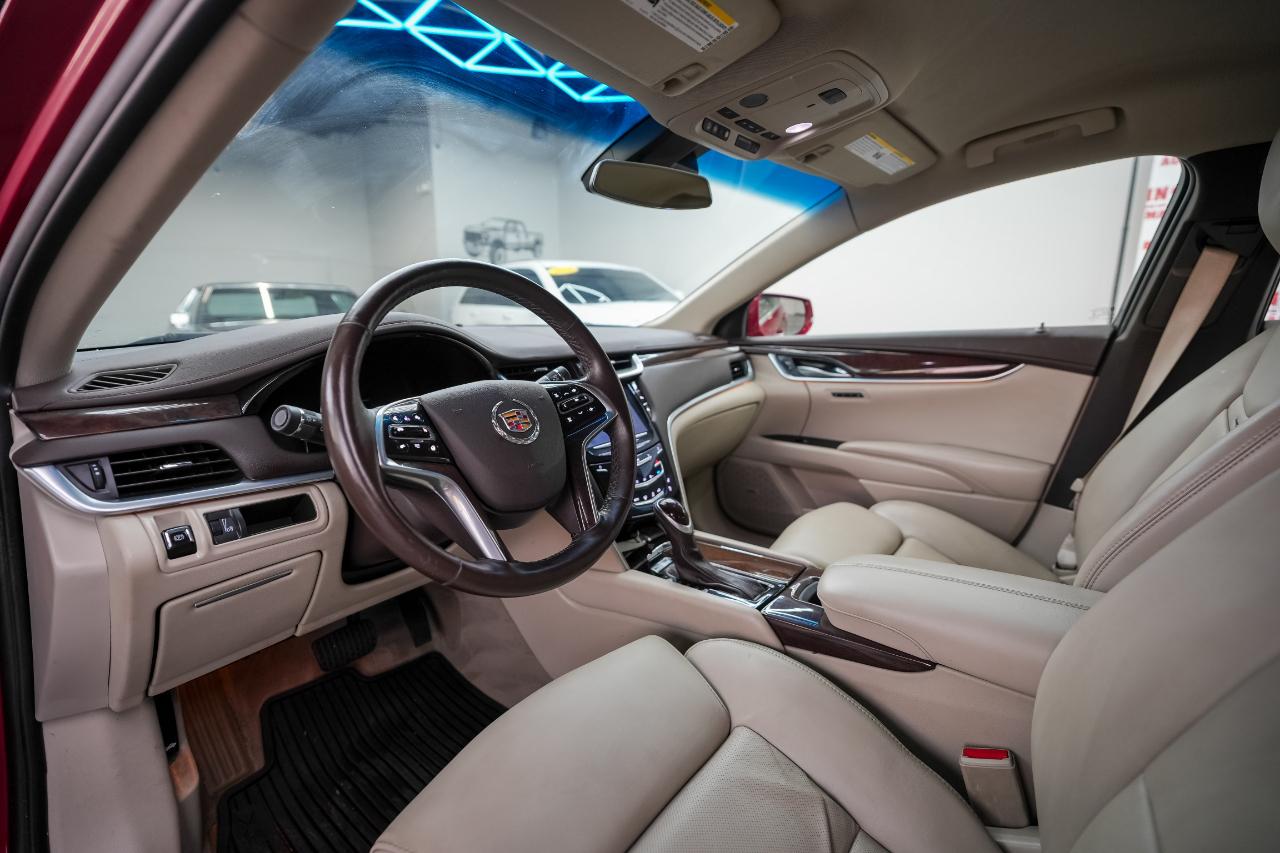 Cadillac XTS  2014