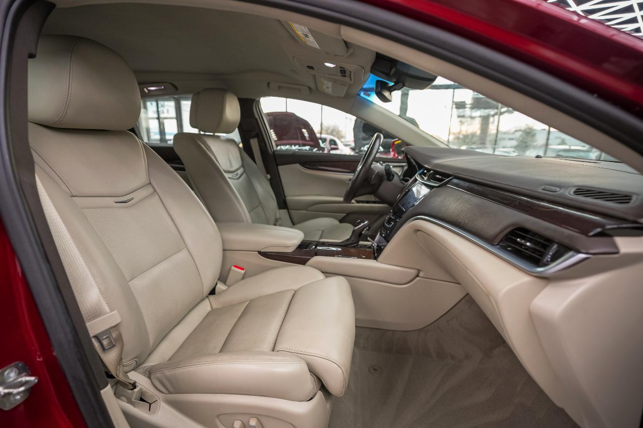Cadillac XTS  2014
