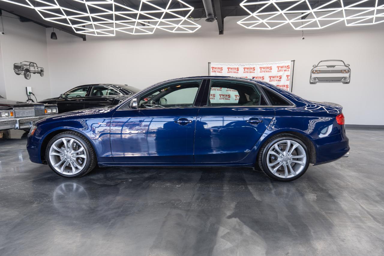 Audi S4 Sedan quattro S tronic 2013