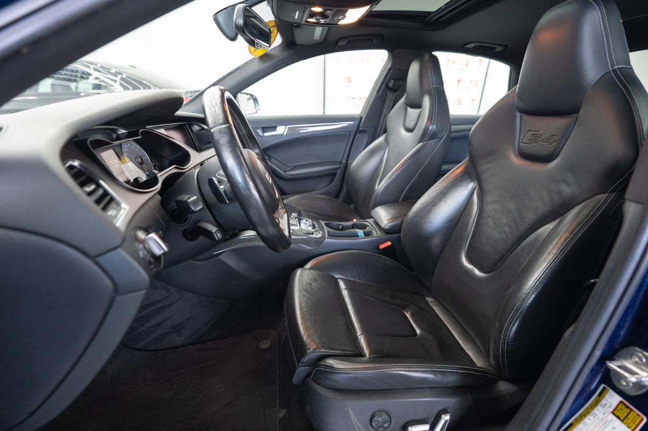 Audi S4 Sedan quattro S tronic 2013