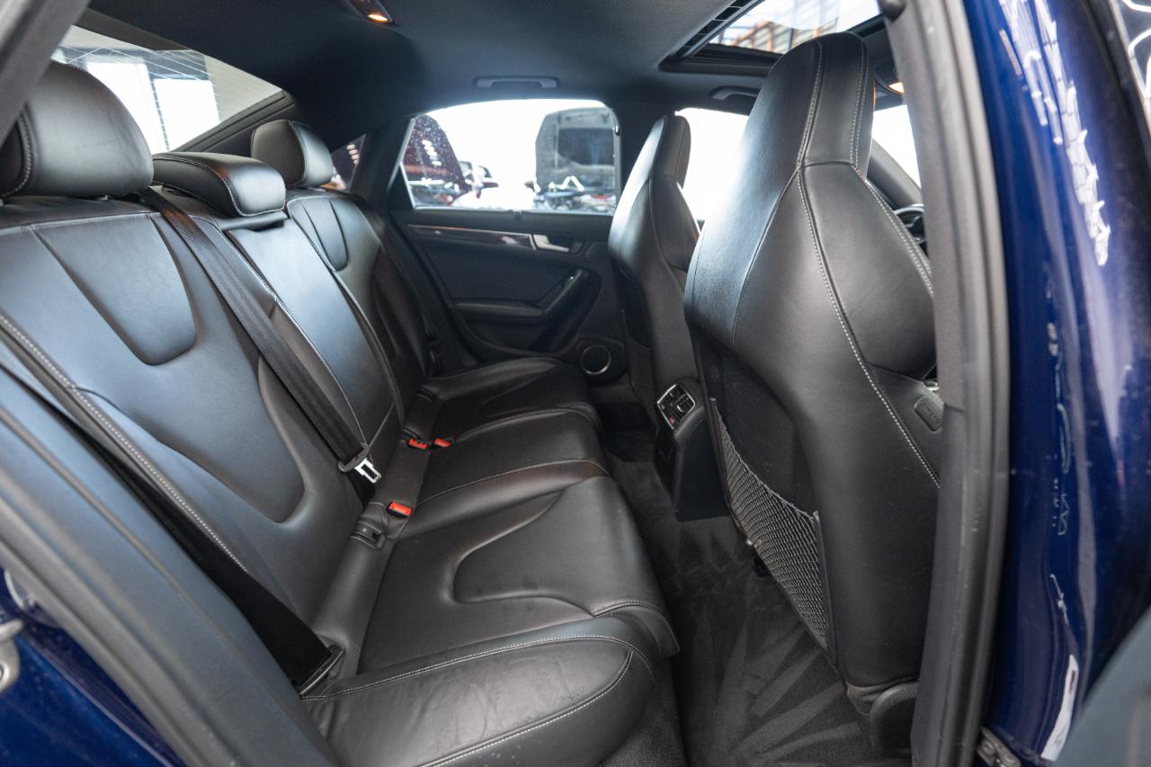 Audi S4 Sedan quattro S tronic 2013