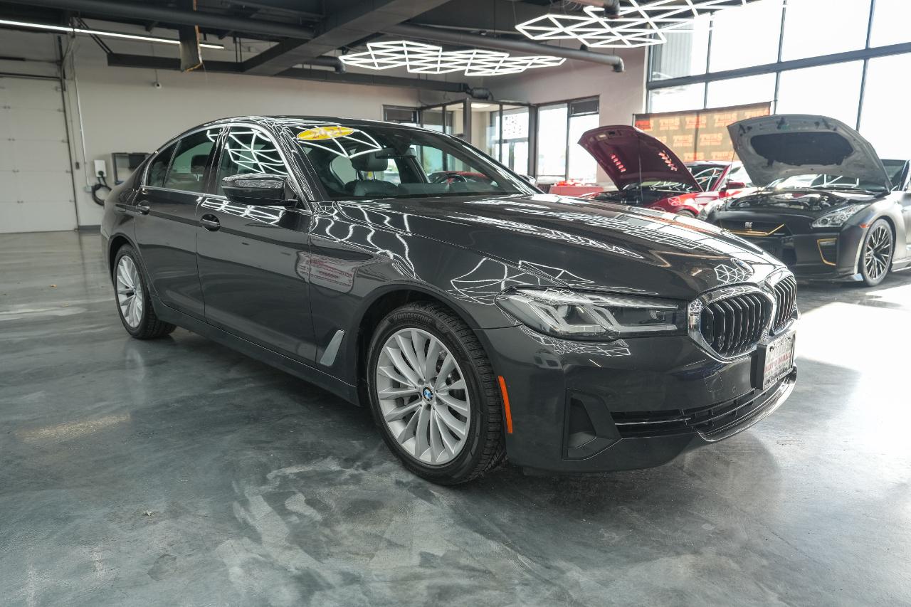 BMW 5-Series 530i xDrive 2021