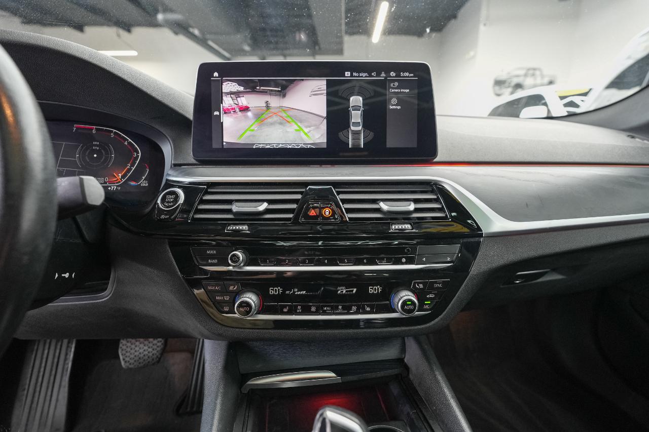 BMW 5-Series 530i xDrive 2021