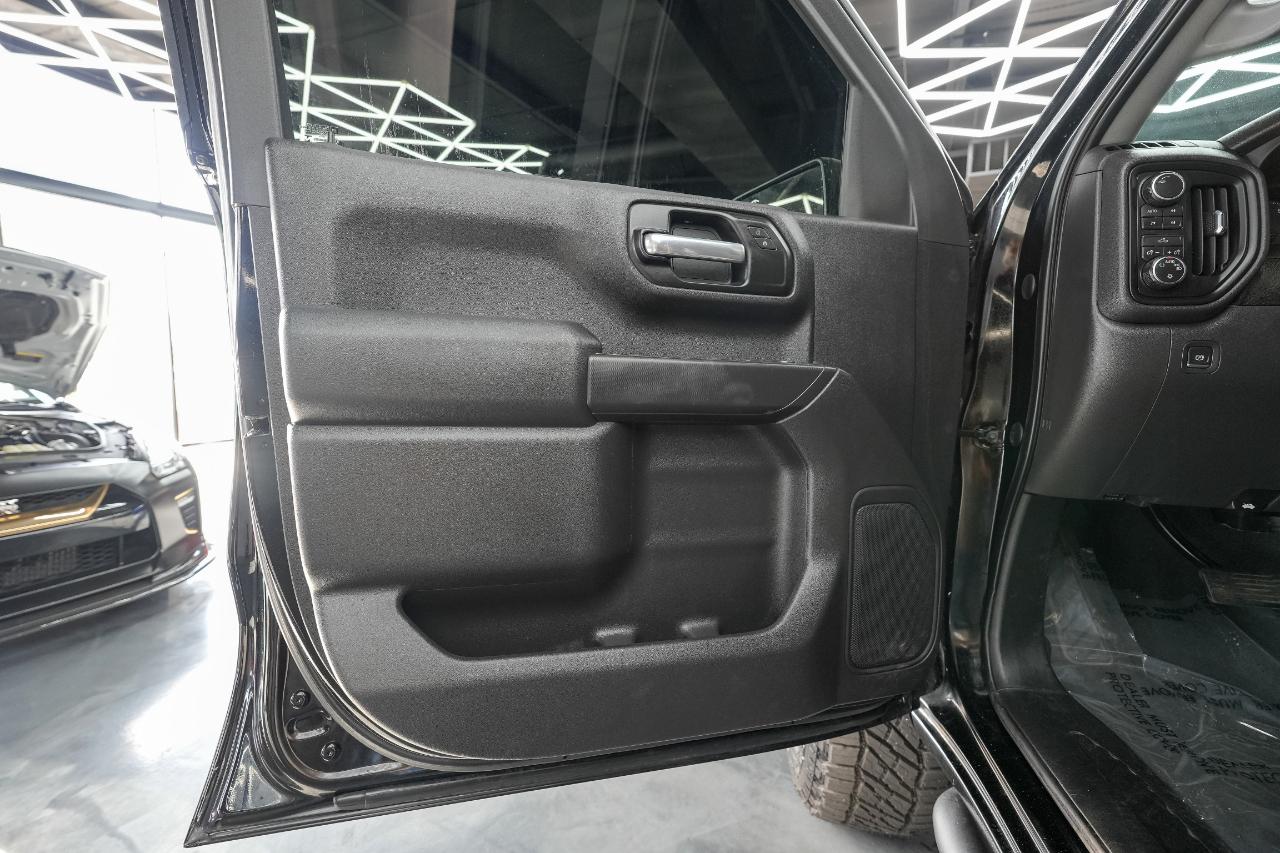 Chevrolet Silverado 1500 4WD Crew Cab 147" Custom Trail Boss 2019