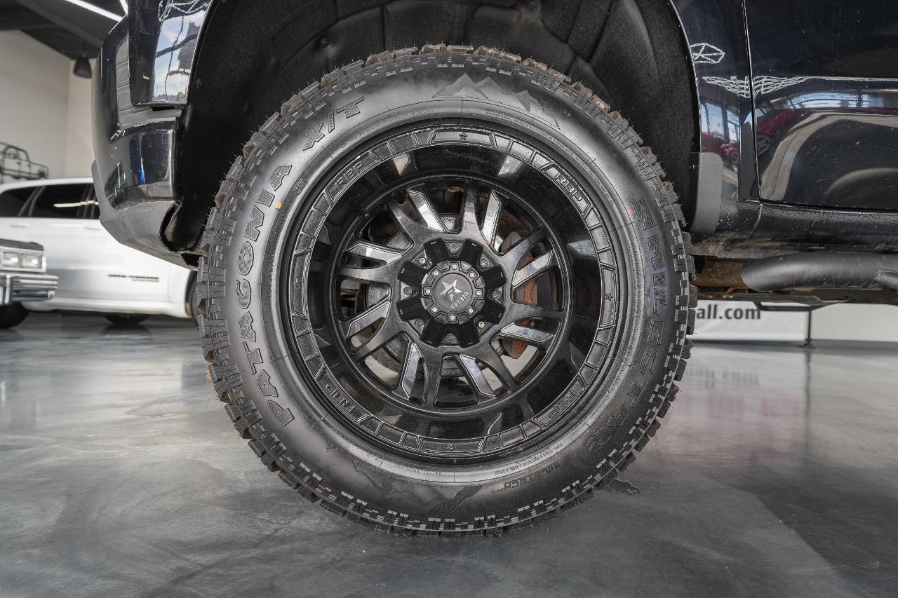 Chevrolet Silverado 1500 4WD Crew Cab 147" Custom Trail Boss 2019