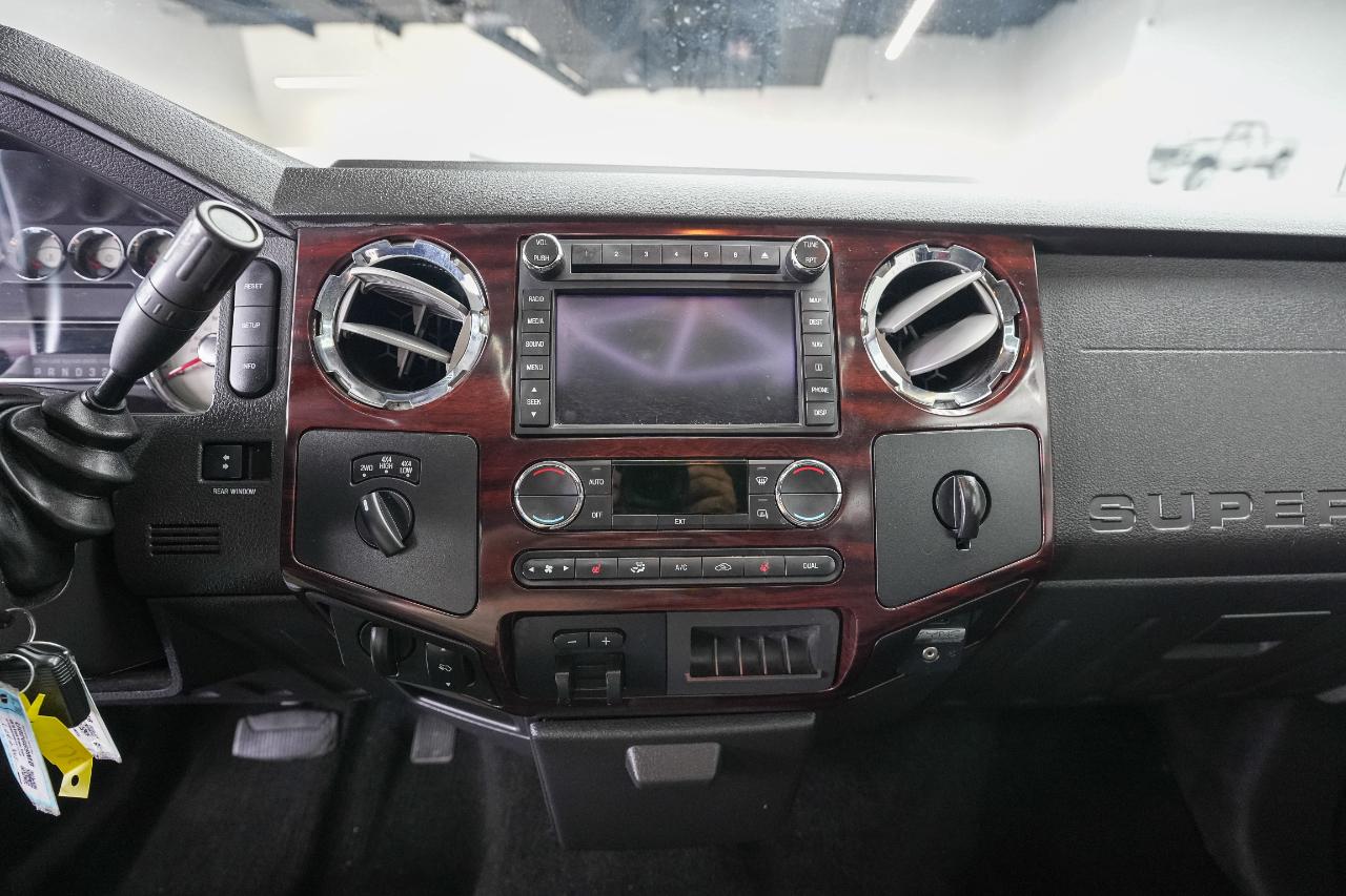 Ford F-350 SD Lariat Crew Cab 4WD 2010