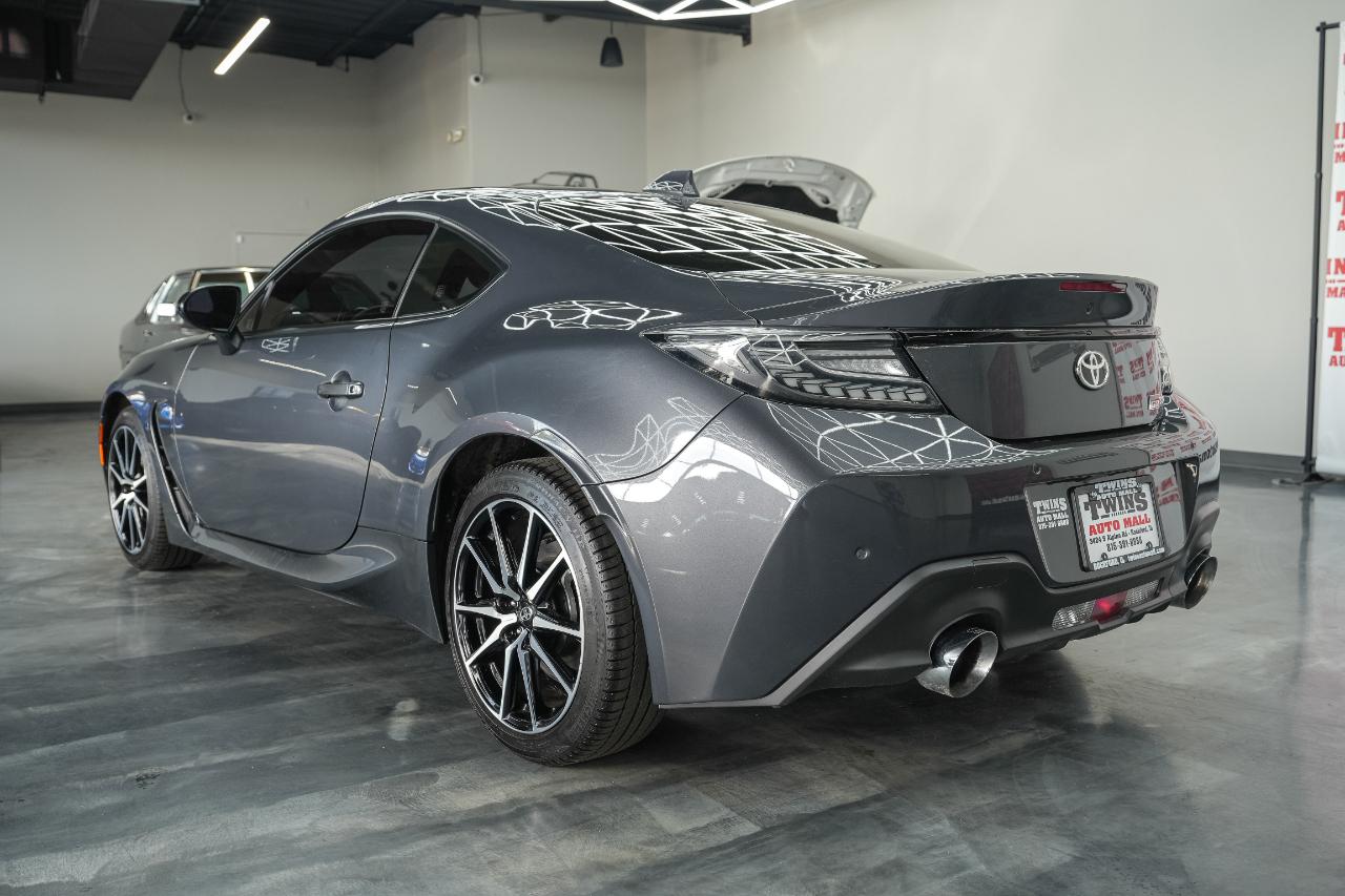 Toyota GR86 Base 6A 2023