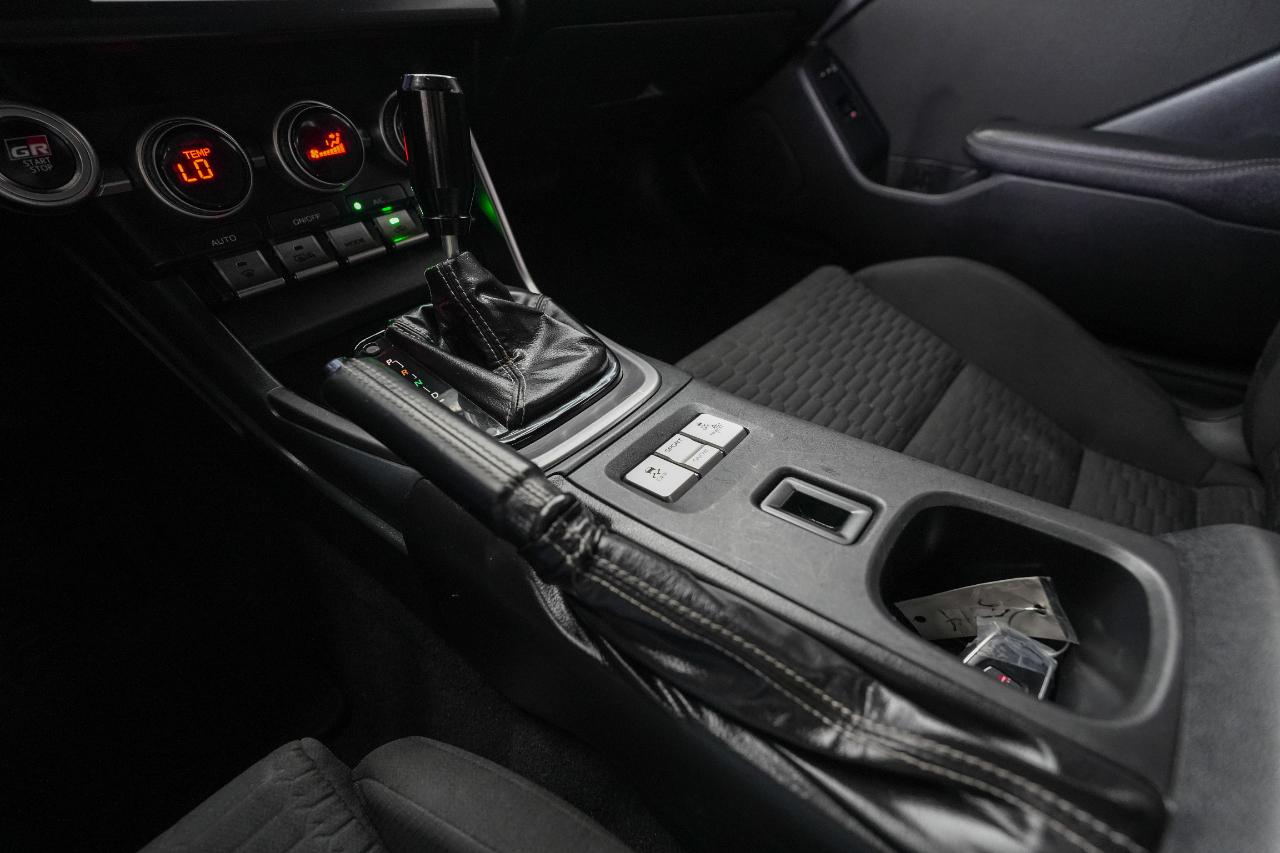 Toyota GR86 Base 6A 2023