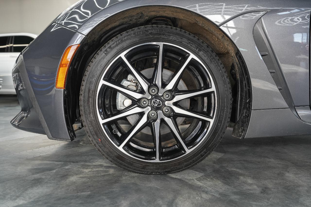 Toyota GR86 Base 6A 2023