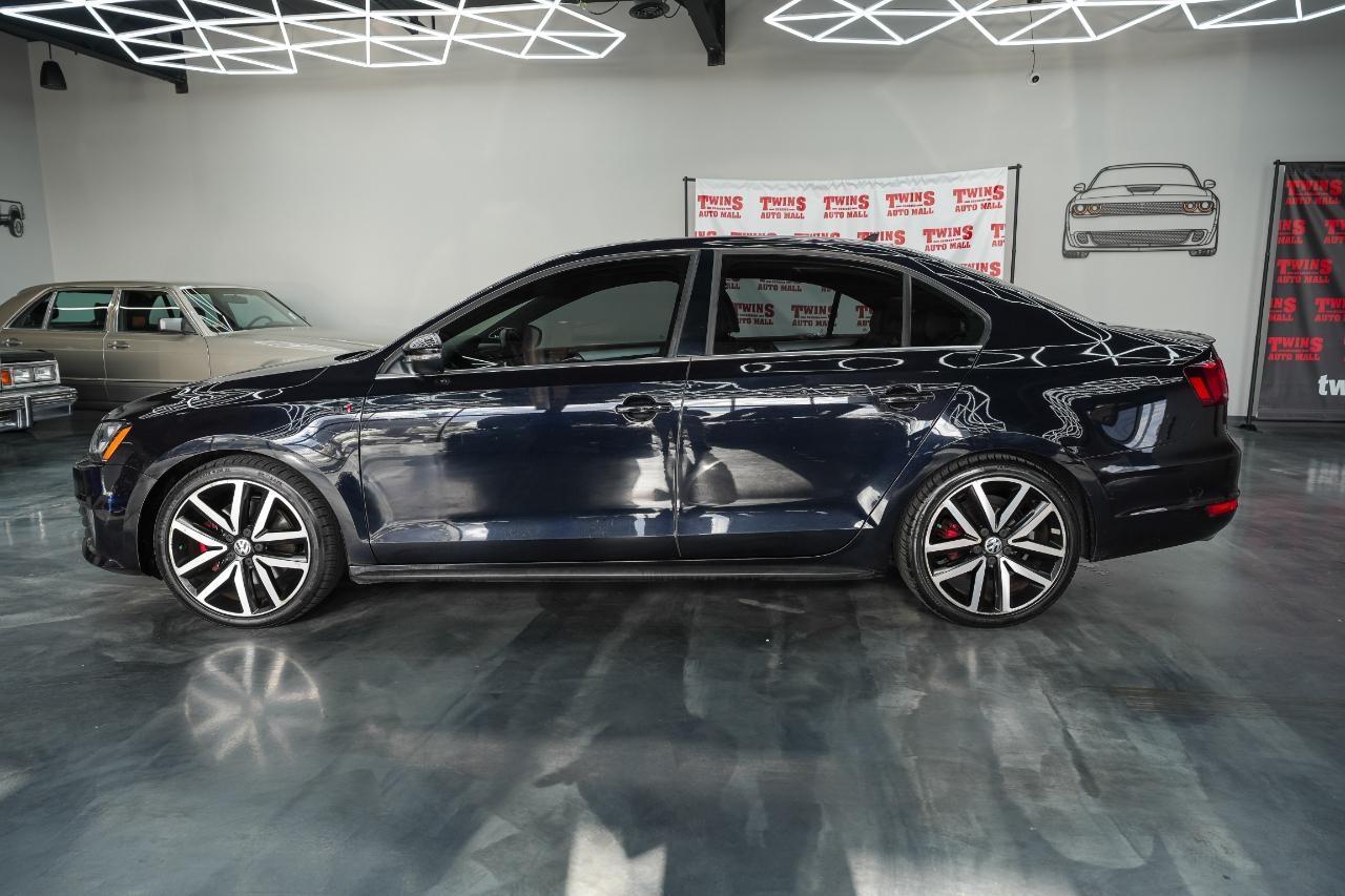 Volkswagen Jetta GLI PZEV 2013