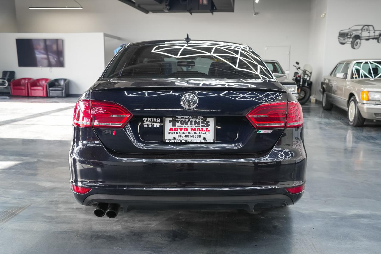 Volkswagen Jetta GLI PZEV 2013