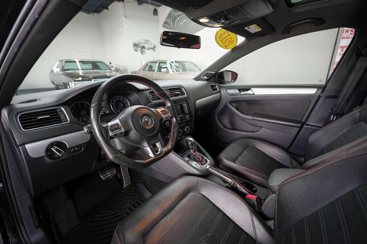 Volkswagen Jetta GLI PZEV 2013