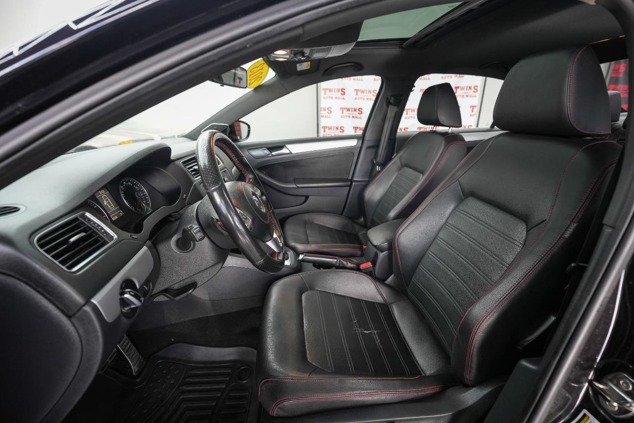 Volkswagen Jetta GLI PZEV 2013