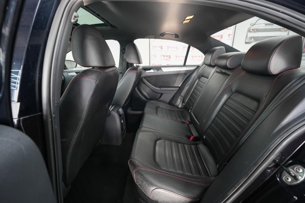 Volkswagen Jetta GLI PZEV 2013