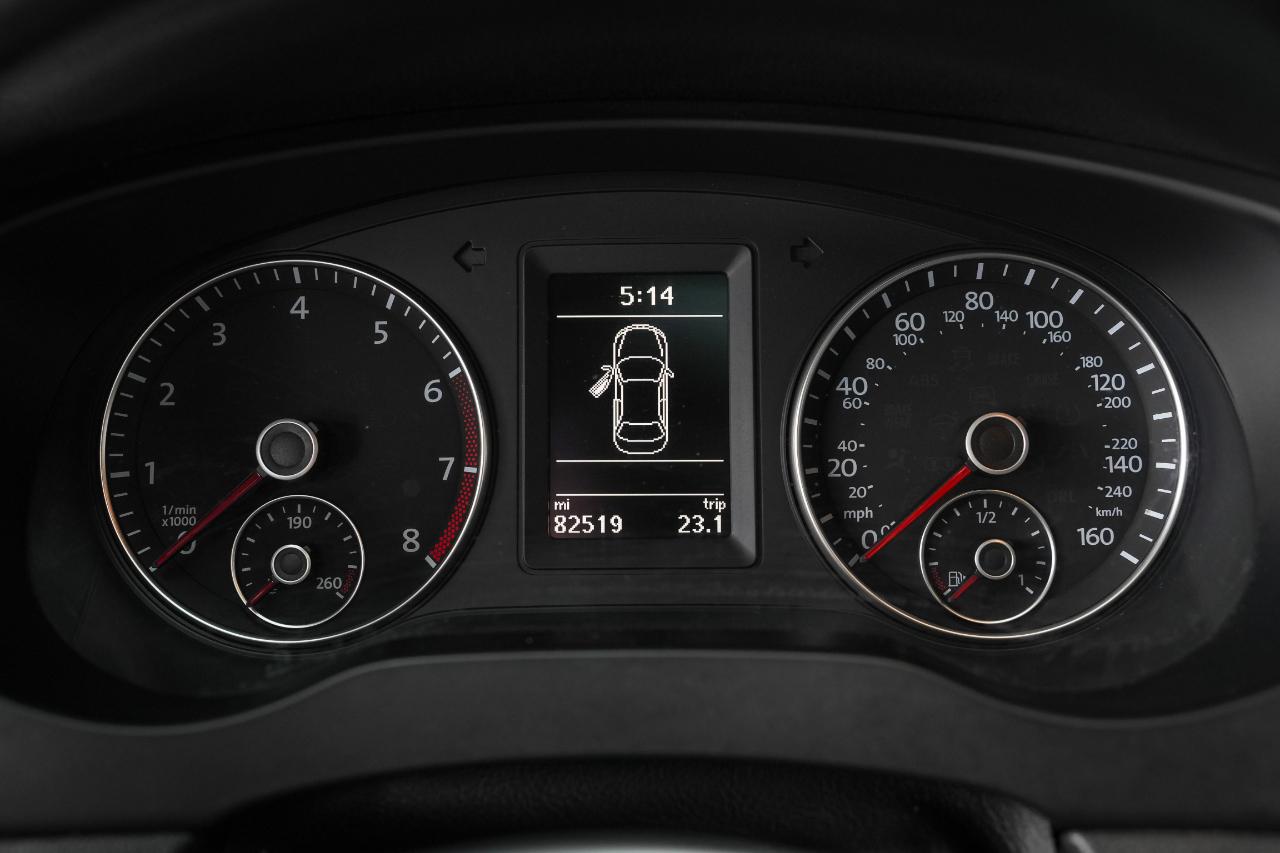 Volkswagen Jetta GLI PZEV 2013