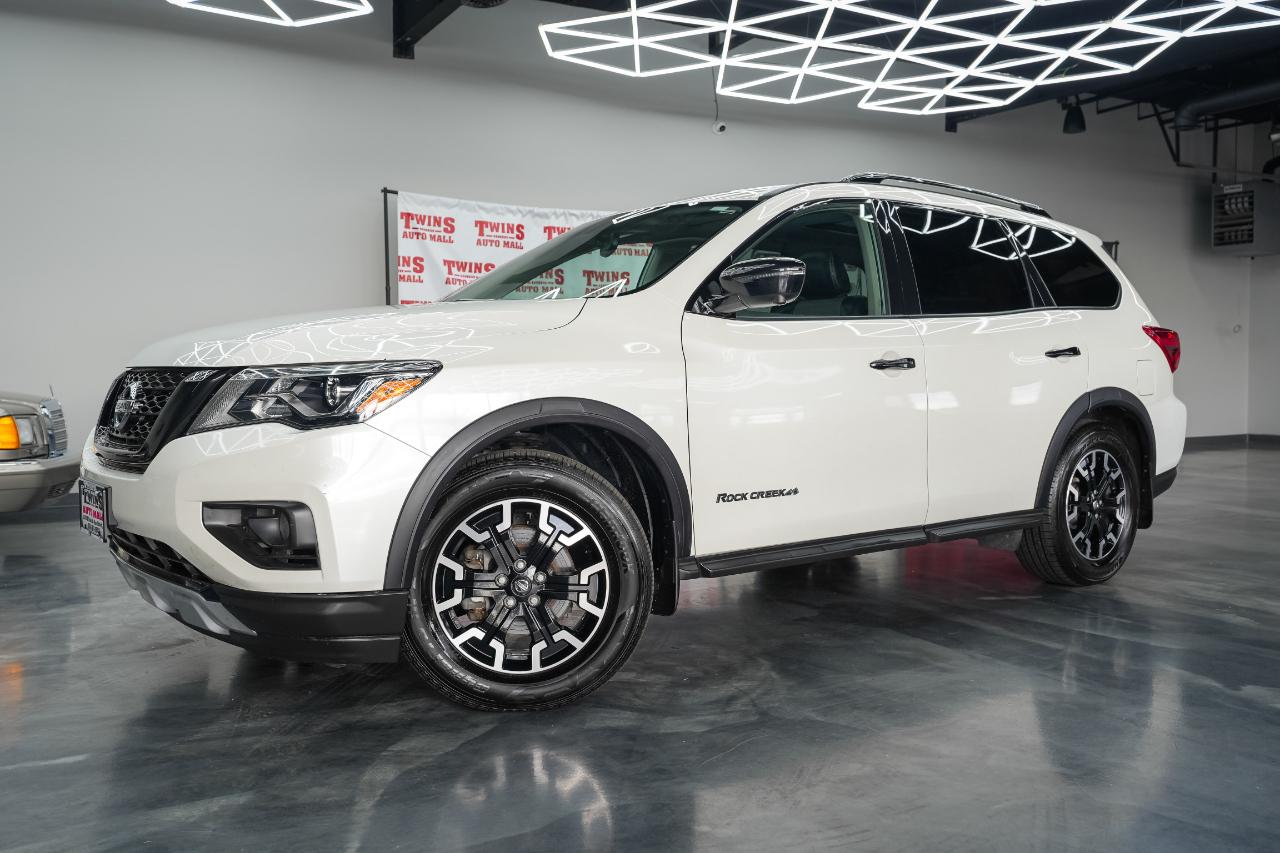 Nissan Pathfinder SL 4WD 2020