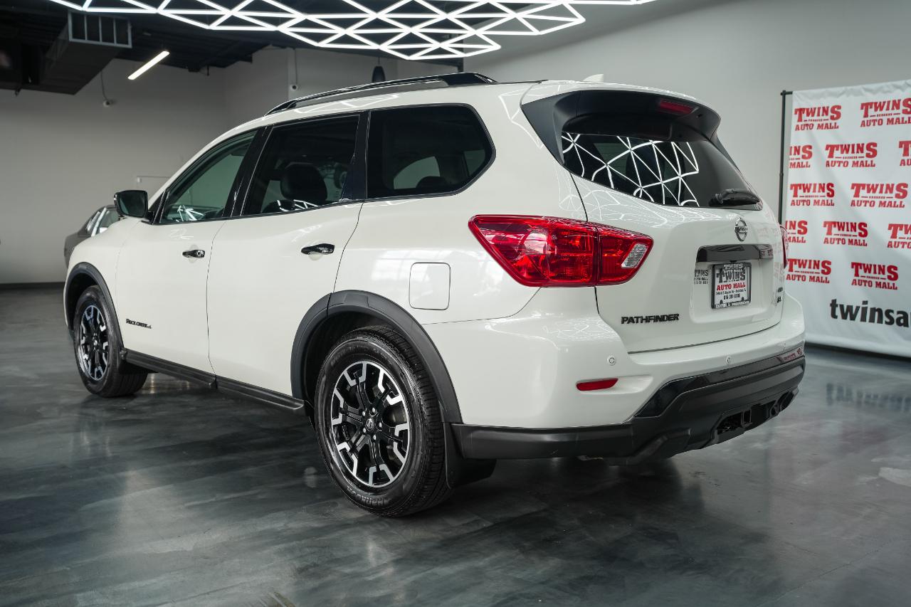 Nissan Pathfinder SL 4WD 2020