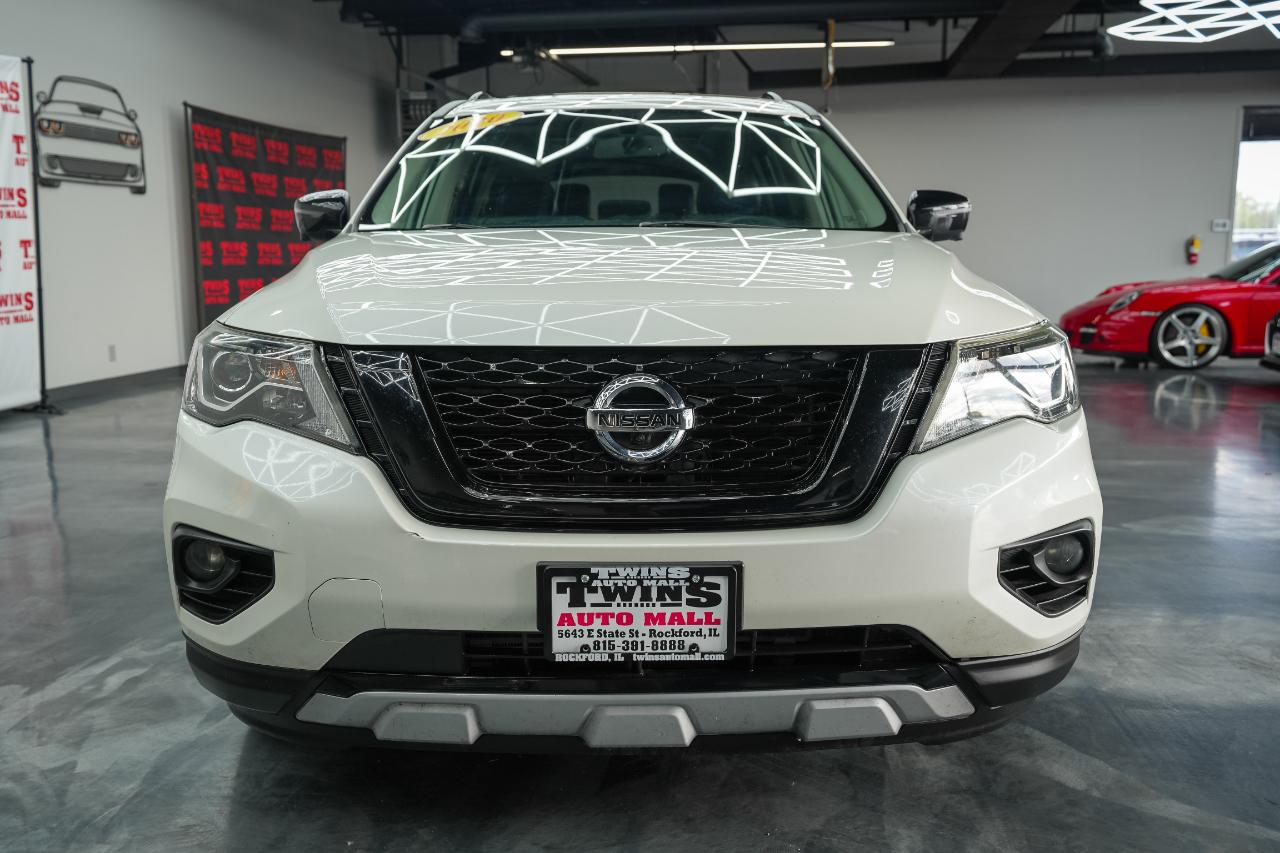 Nissan Pathfinder SL 4WD 2020