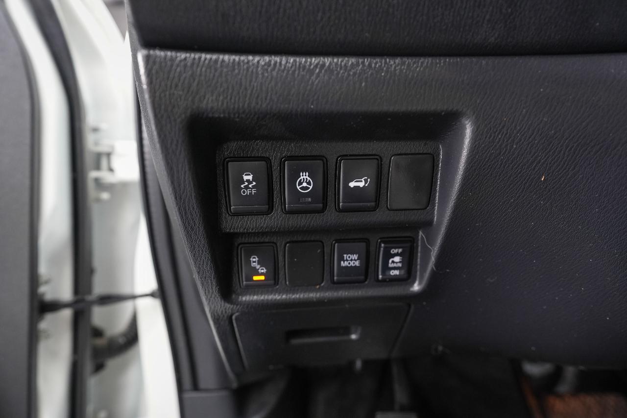 Nissan Pathfinder SL 4WD 2020