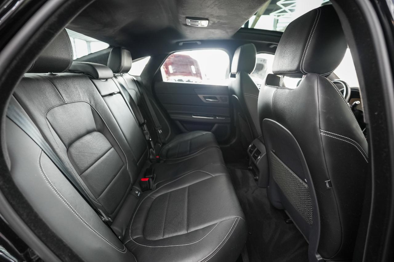 Jaguar XF-Series S AWD 2020