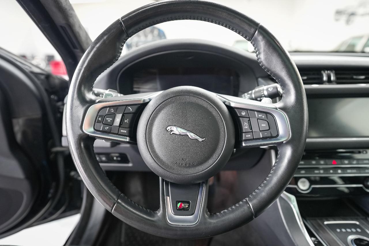 Jaguar XF-Series S AWD 2020