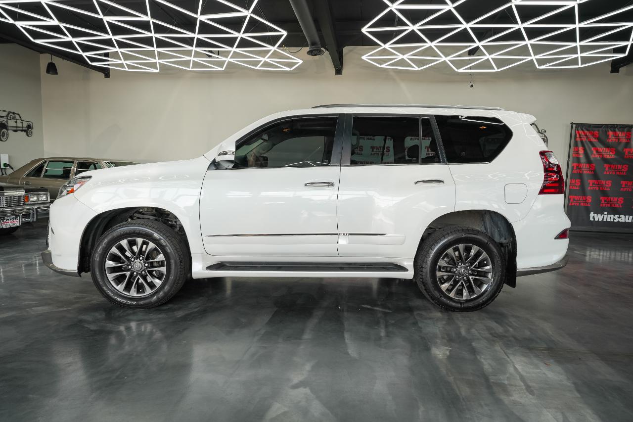 Lexus GX 460 Base 2017