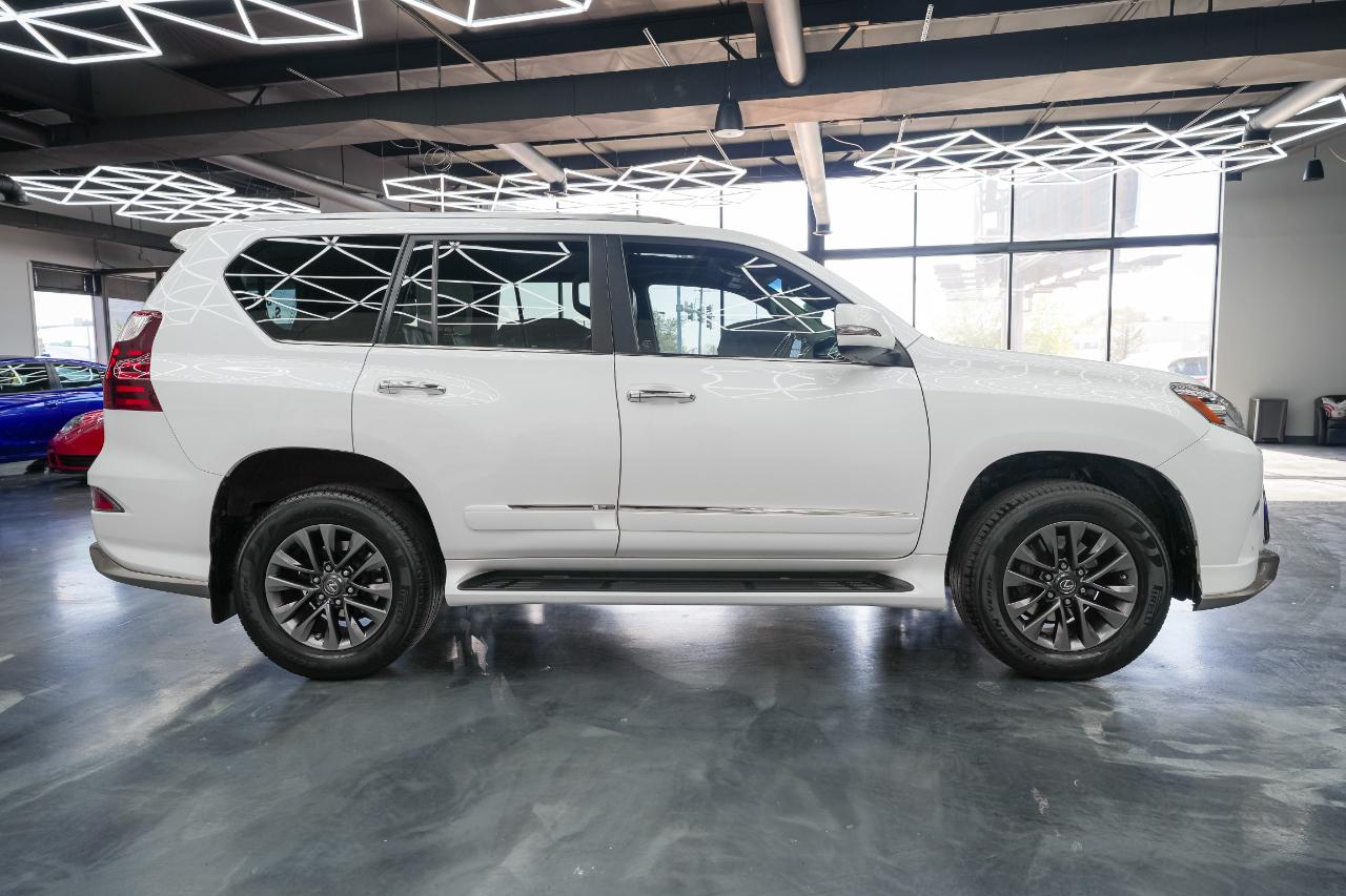 Lexus GX 460 Base 2017