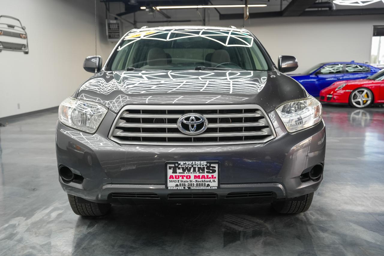 Toyota Highlander Base 2WD 2008