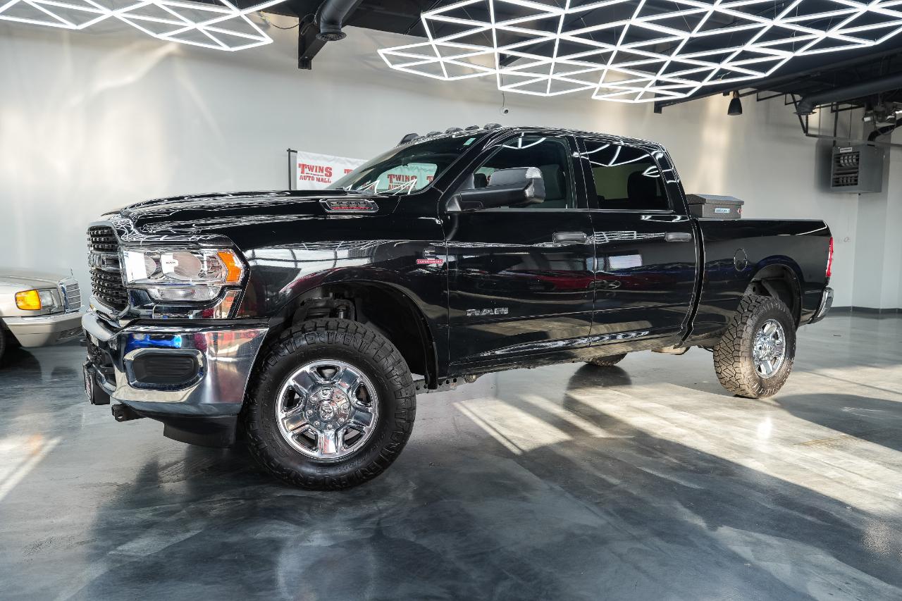 RAM 2500 Tradesman Crew Cab SWB 4WD 2022