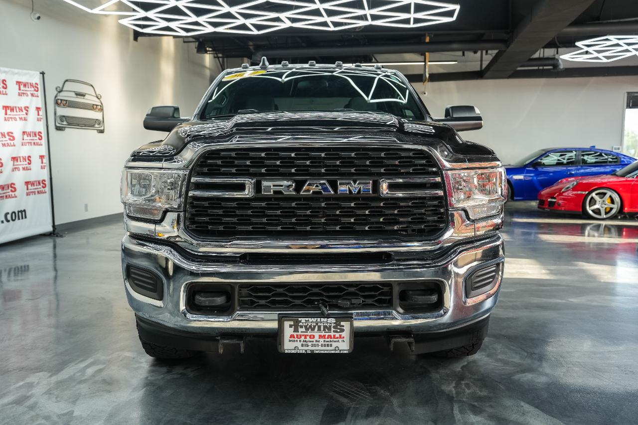 RAM 2500 Tradesman Crew Cab SWB 4WD 2022