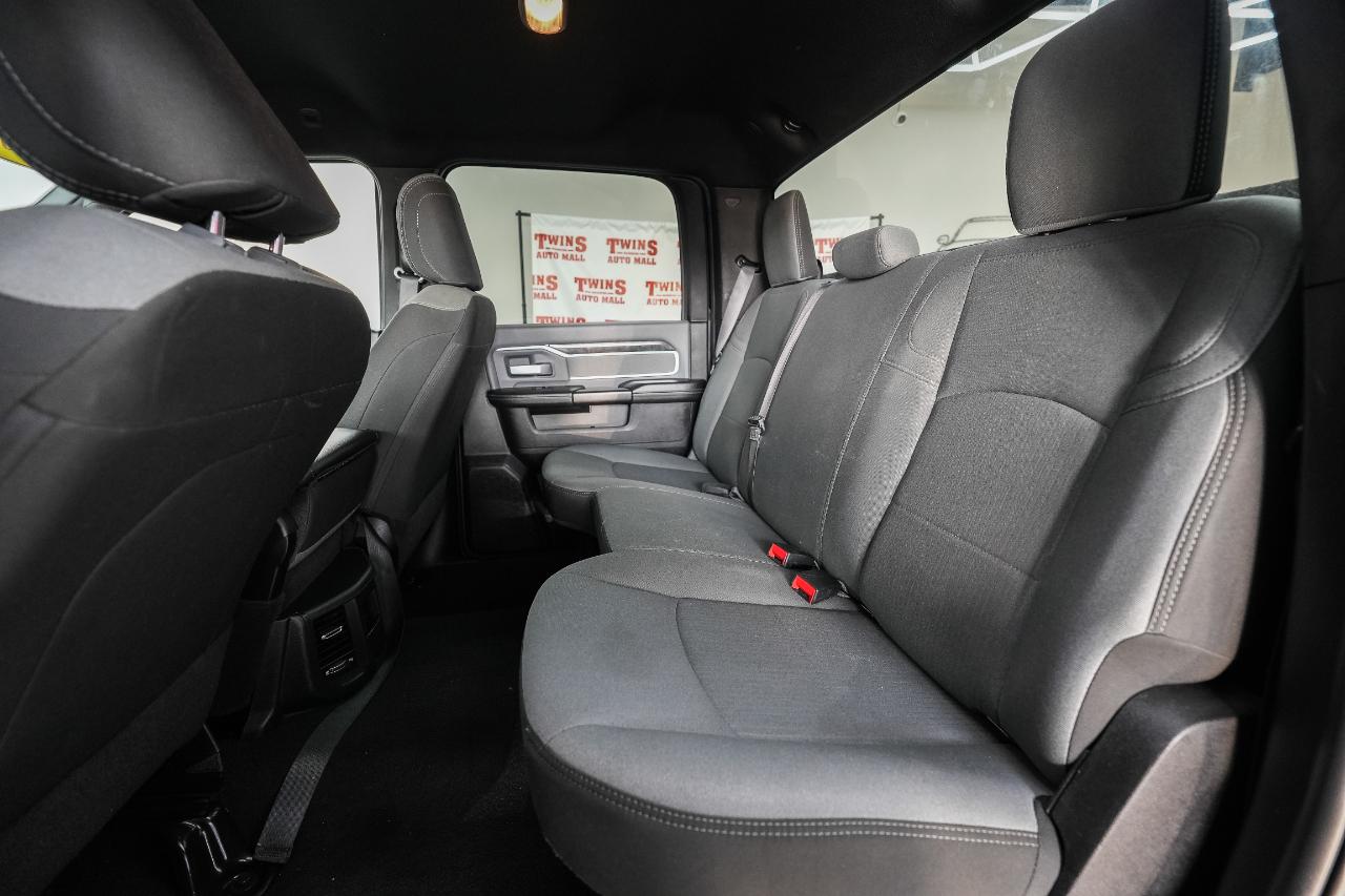 RAM 2500 Tradesman Crew Cab SWB 4WD 2022