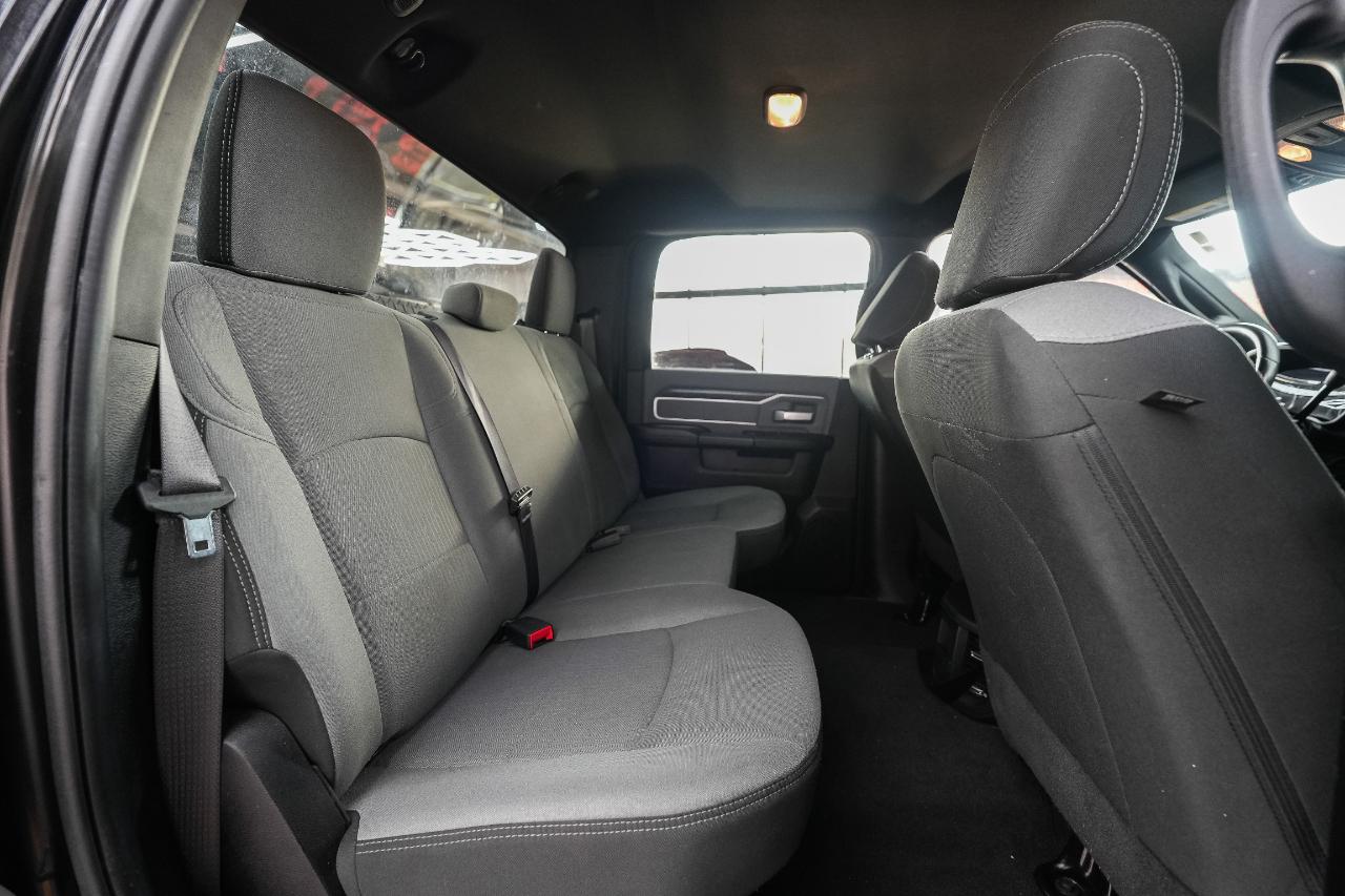 RAM 2500 Tradesman Crew Cab SWB 4WD 2022