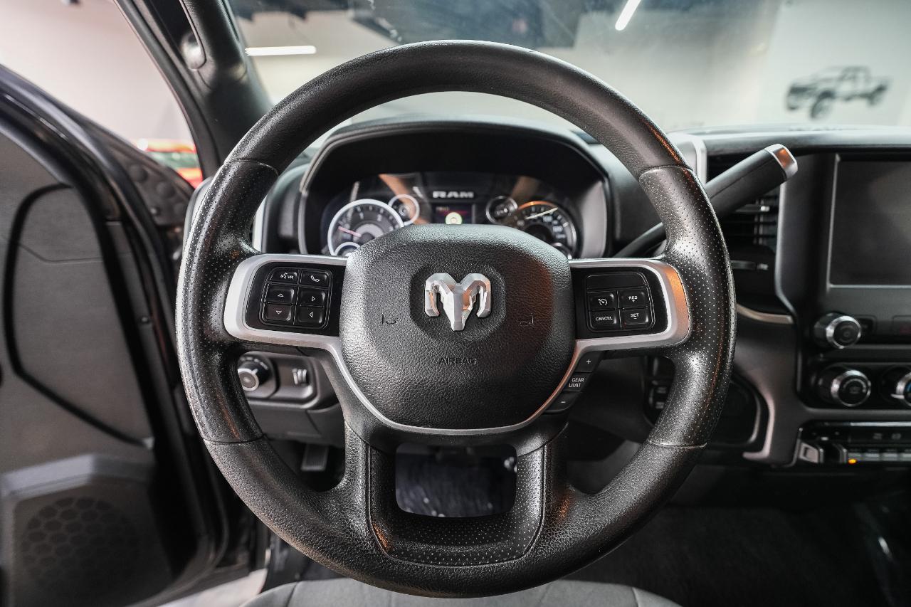RAM 2500 Tradesman Crew Cab SWB 4WD 2022