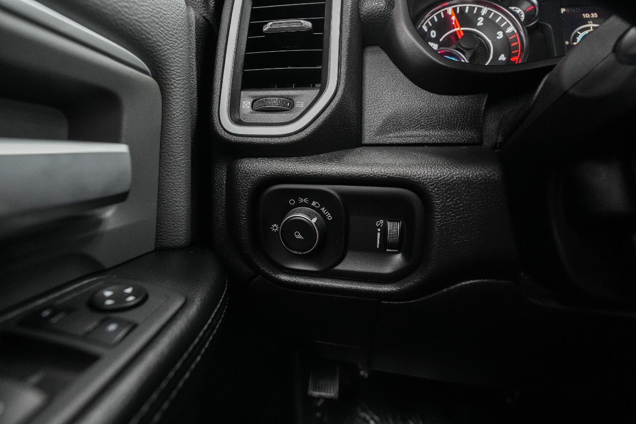 RAM 2500 Tradesman Crew Cab SWB 4WD 2022